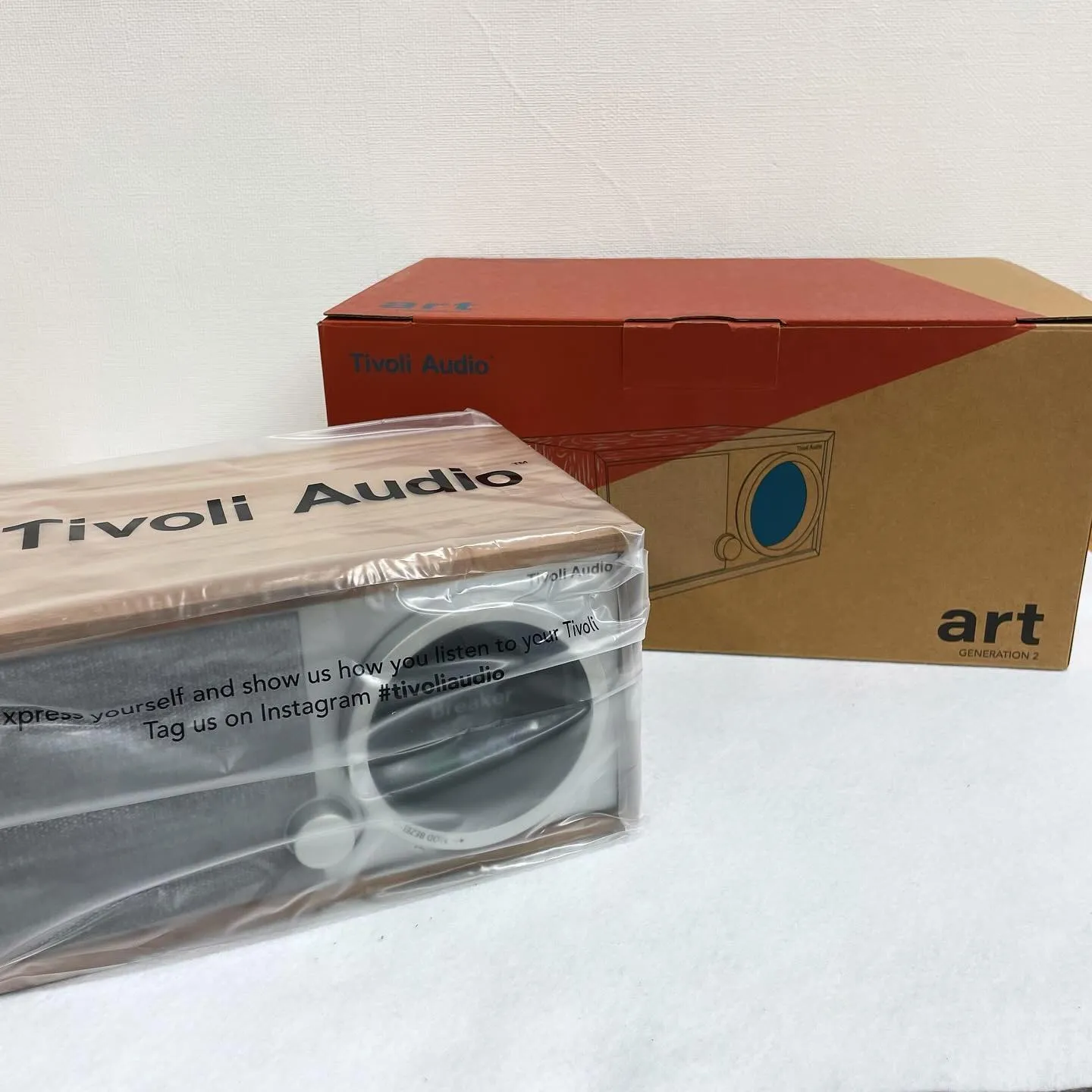 本日は【Tivoli Audioスピーカー 】を買取いたしま...