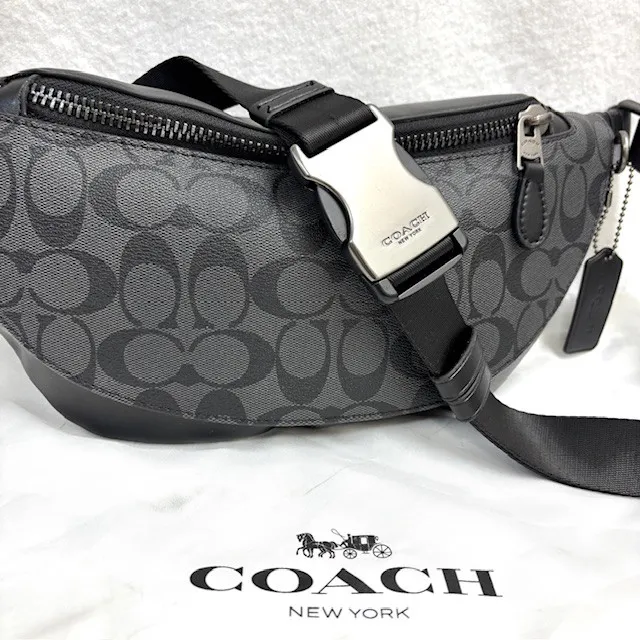 本日は【coach】ボディバッグをお買取いたしました。